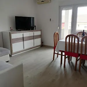 Apartament Eva, Kaštela